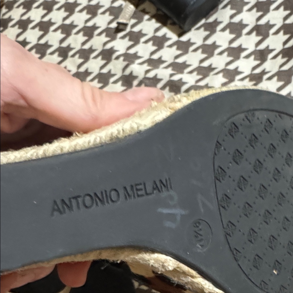 ANTONIO MELANI Black and Tan Espadrille Wedges - Picture 6 of 6